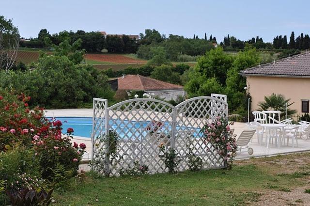 Bungalow Leo Savudrija Exterior photo